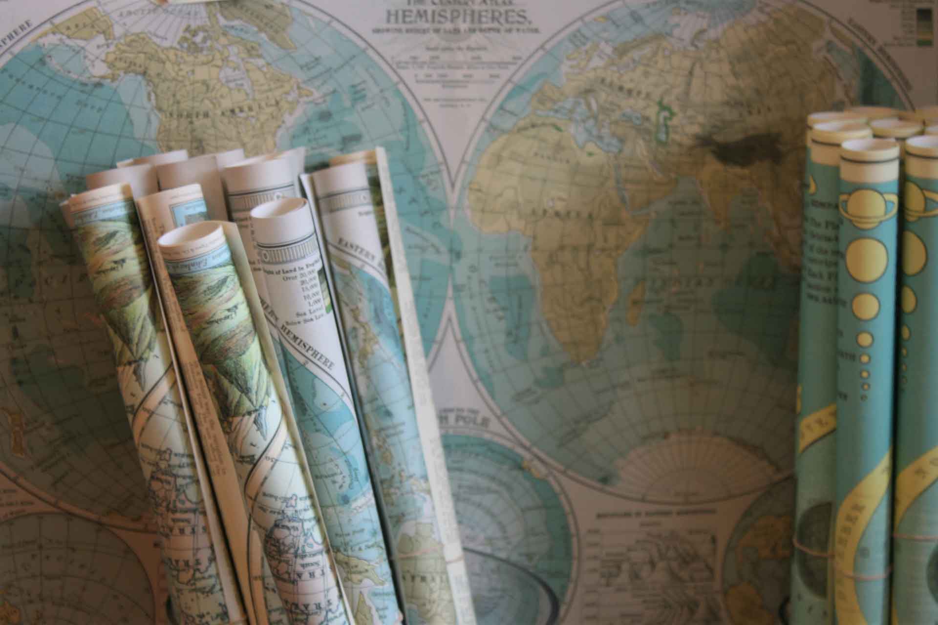 10 Tips for Travel Journaling You Can Actually Share